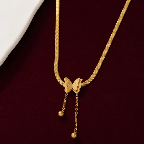 Elegant_Gold-Plated_Butterfly_Charm_Herringbone_Chain_Necklace_For_Women