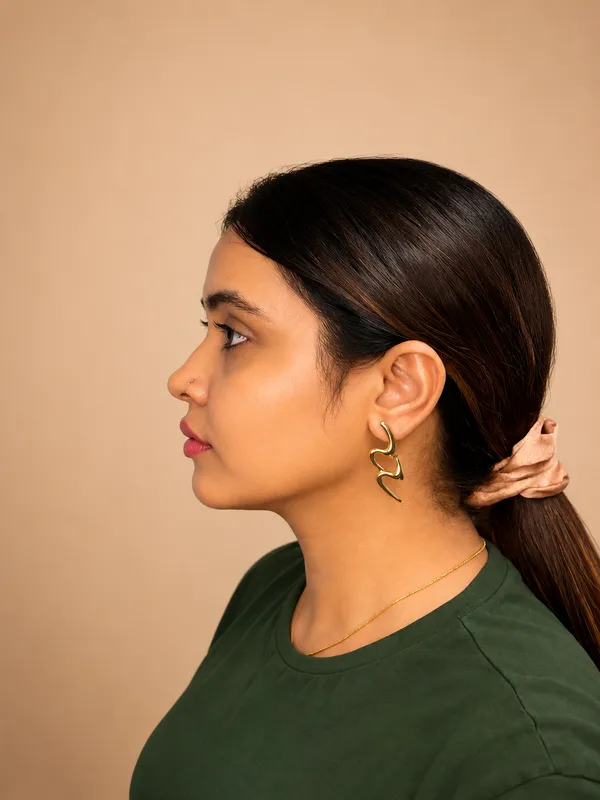 Stainless_Steel_Zig_Zag_Flame_Earrings_For_Women_-_18K_Gold_Plated,_Anti-Tarnish_And_Anti-Allergic