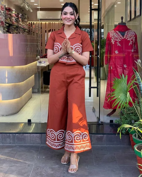 Women_S_Cotton_Embroidered_Crop_Top_And_Pant_Co_Ord_Set