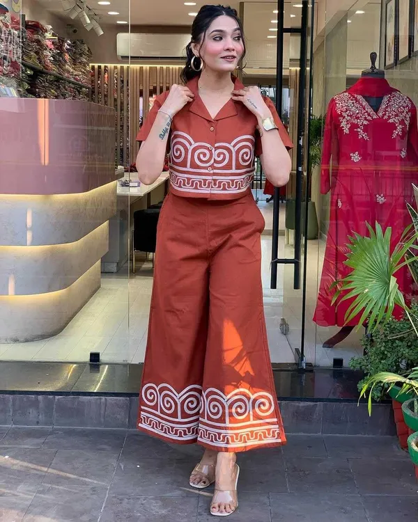 Women_S_Cotton_Embroidered_Crop_Top_And_Pant_Co_Ord_Set