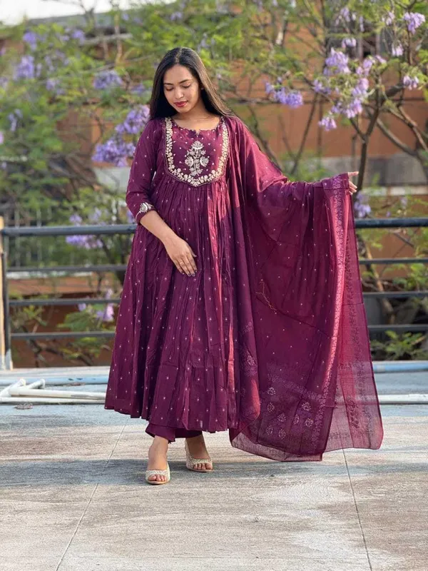 Women_S_Cotton_Embroidery_Anarkali_Kurti_Set_With_Pant_And_Dupatta