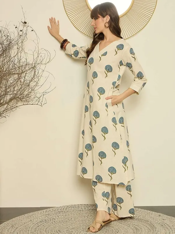 Women_S_Cotton_Printed_Kurti_With_Palazzo_Set