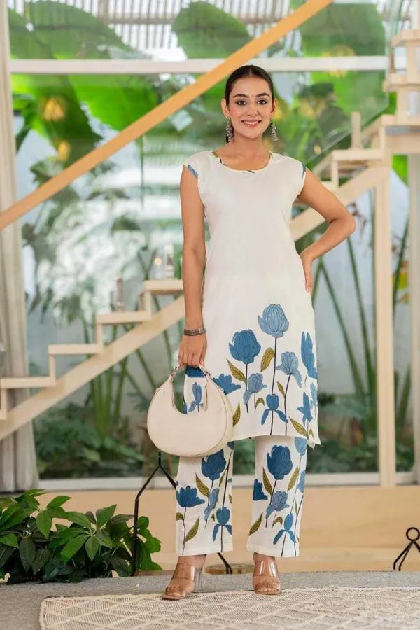 Women_S_Cotton_Straight_Kurti_With_Pant