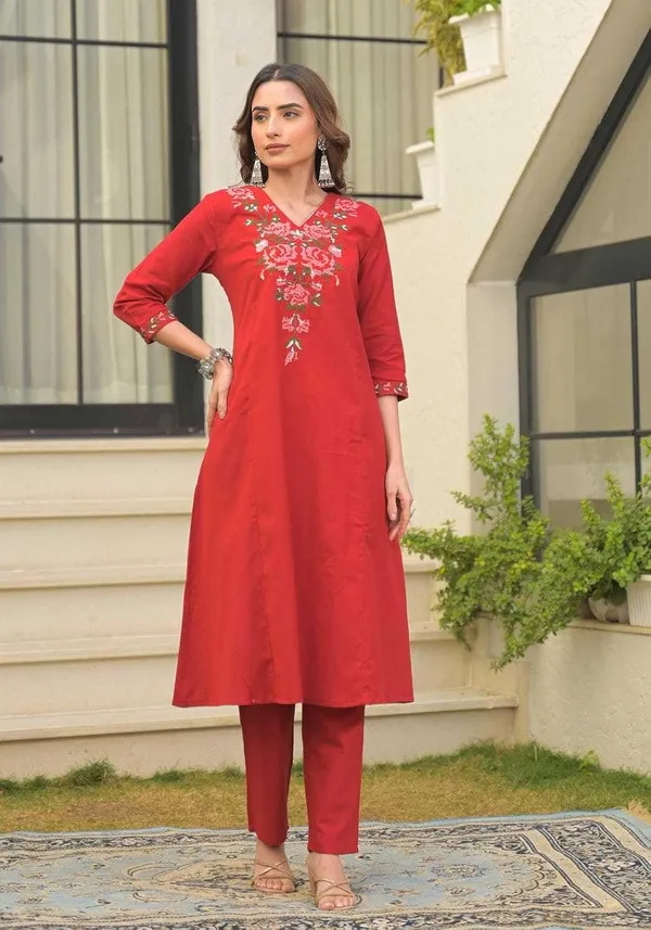 Women_S_Cotton_Embroidered_Kurti_With_Pant