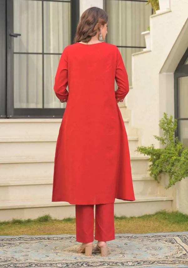 Women_S_Cotton_Embroidered_Kurti_With_Pant