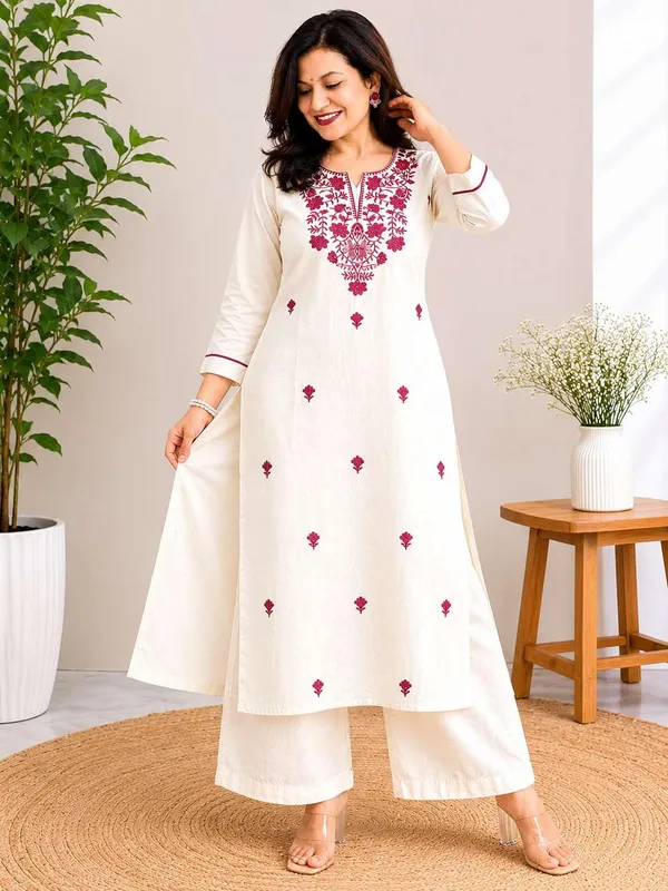 Women_S_Cotton_Embroidered_Kurti_With_Pant