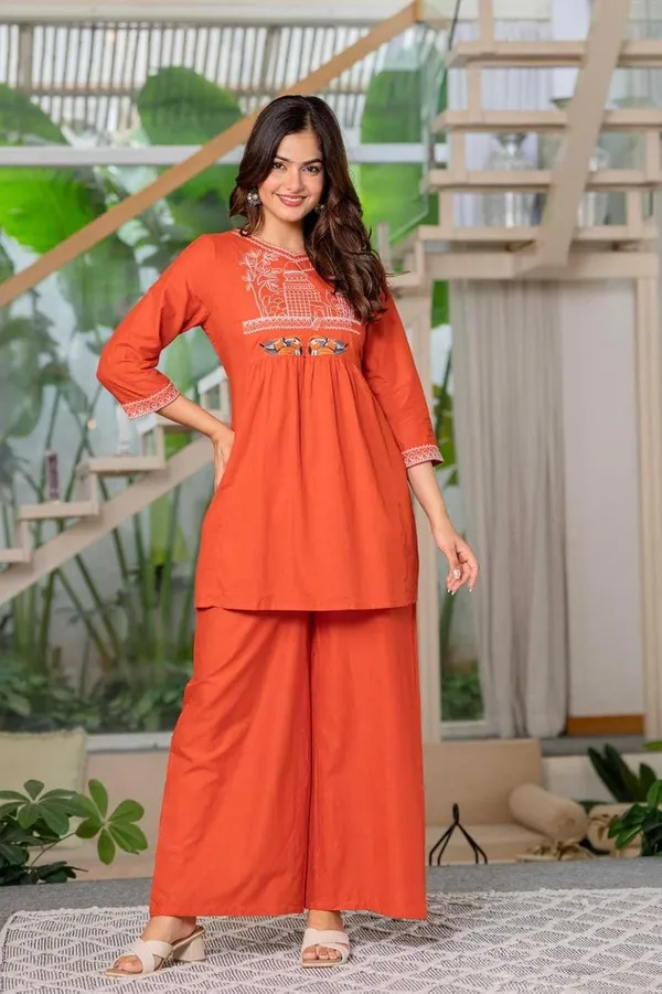 Women_S_Cotton_Embroidered_Anarkali_Kurti_With_Pant