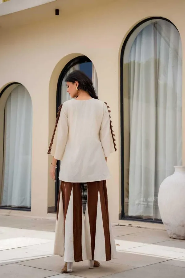 Women_S_Cotton_Embroidered_Kurti_With_Palazzo_Pant_Set