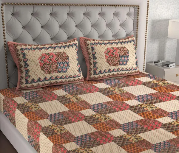 Cotton_Printed_Bedsheet_Set_With_Pillow_Covers