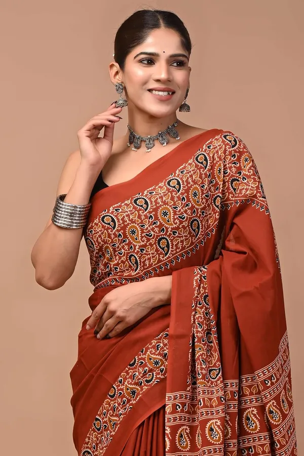 Women_S_Mulmul_Cotton_Printed_Saree_With_Blouse_Piece