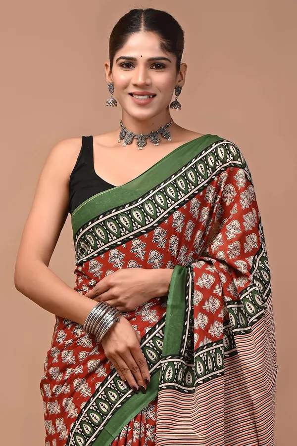 Women_S_Cotton_Printed_Saree_With_Blouse_Piece