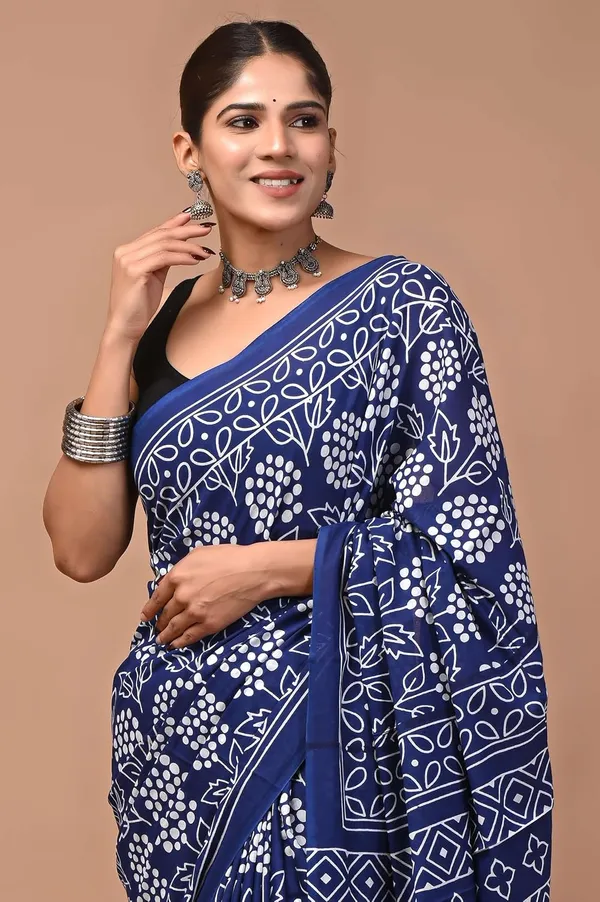 Women_S_Mulmul_Cotton_Hand_Block_Printed_Saree_With_Blouse_Piece