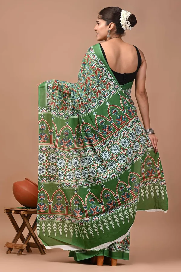Mulmul_Cotton_Printed_Saree_With_Blouse_Piece