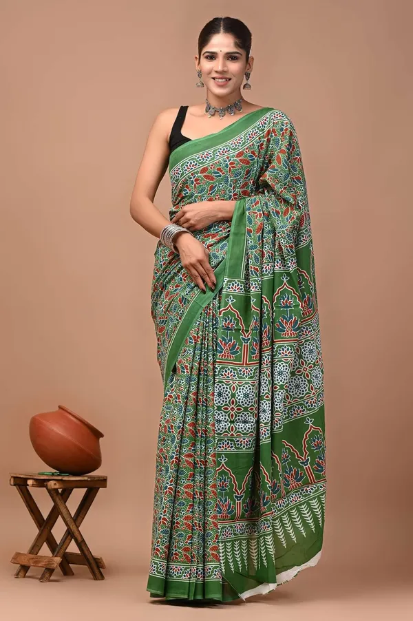Mulmul_Cotton_Printed_Saree_With_Blouse_Piece