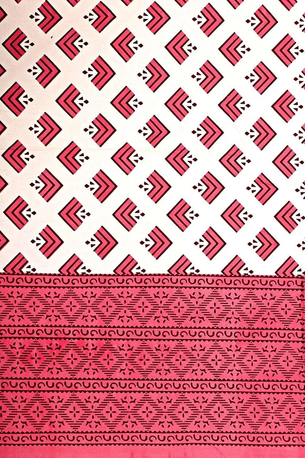 Cotton_Printed_Bedsheet_Set_With_Pillow_Covers