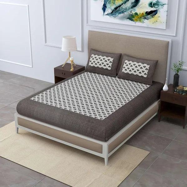 Cotton_Printed_Bedsheet_Set_With_Pillow_Covers
