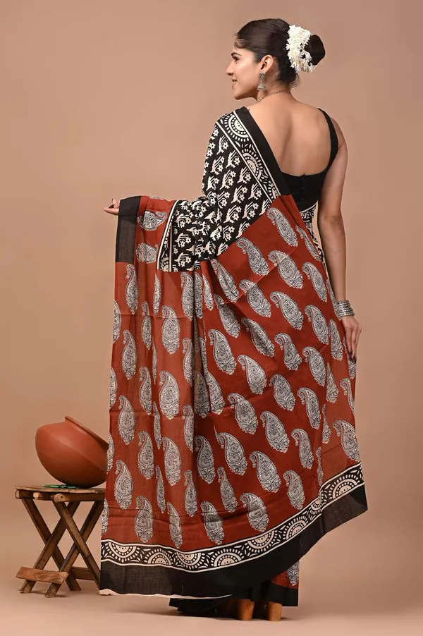 Mulmul_Cotton_Printed_Saree_With_Blouse_Piece