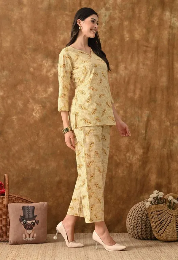 Women_S_Cotton_V_Neck_Night_Suit_Set