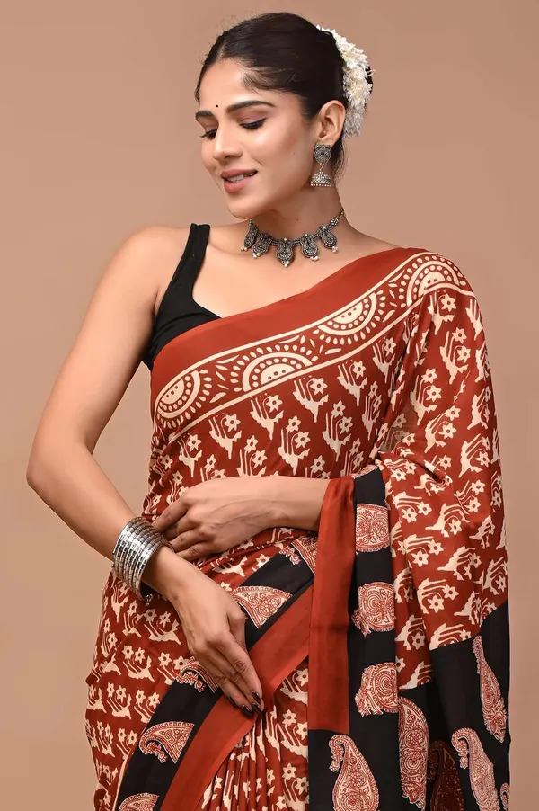 Mulmul_Cotton_Printed_Saree_With_Blouse_Piece