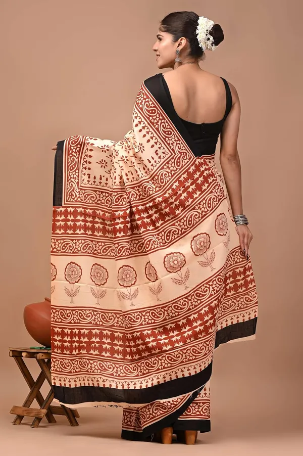 Mulmul_Cotton_Printed_Saree_With_Blouse_Piece