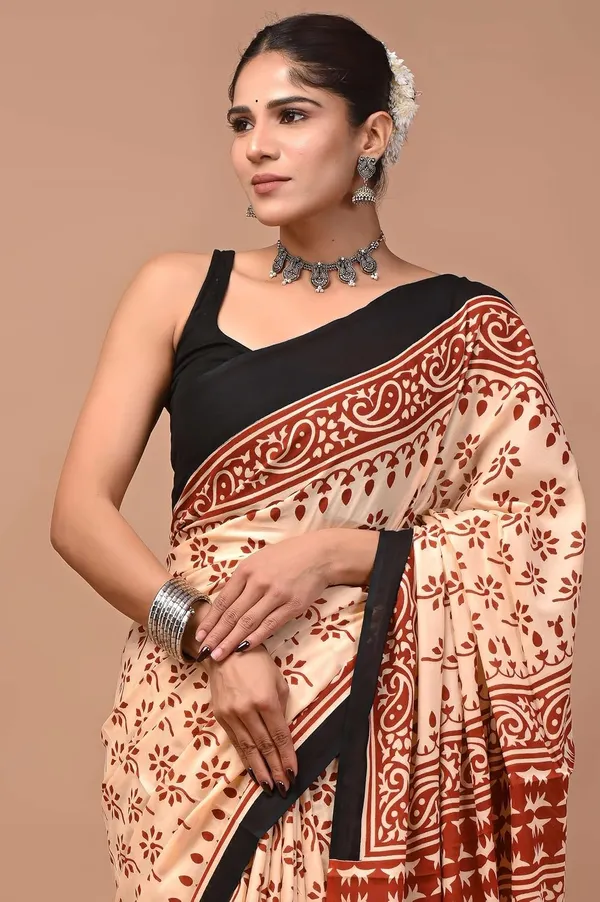 Mulmul_Cotton_Printed_Saree_With_Blouse_Piece