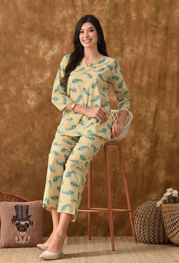 Women_S_Cotton_V_Neck_Night_Suit_Set