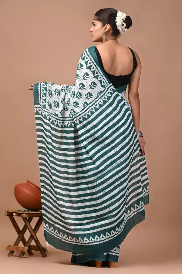 Mulmul_Cotton_Printed_Saree_With_Blouse_Piece