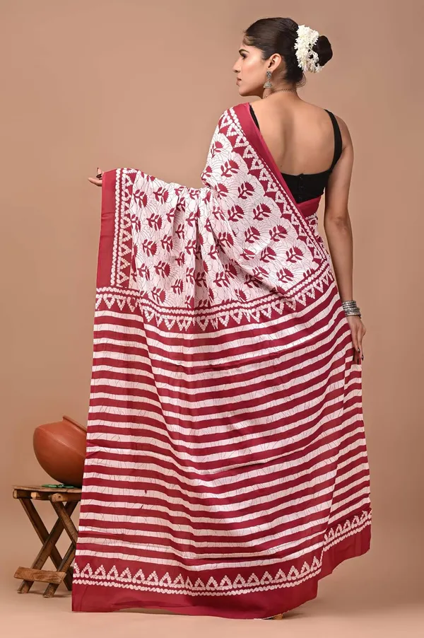 Women_S_Mulmul_Cotton_Hand_Block_Printed_Saree_With_Blouse_Piece