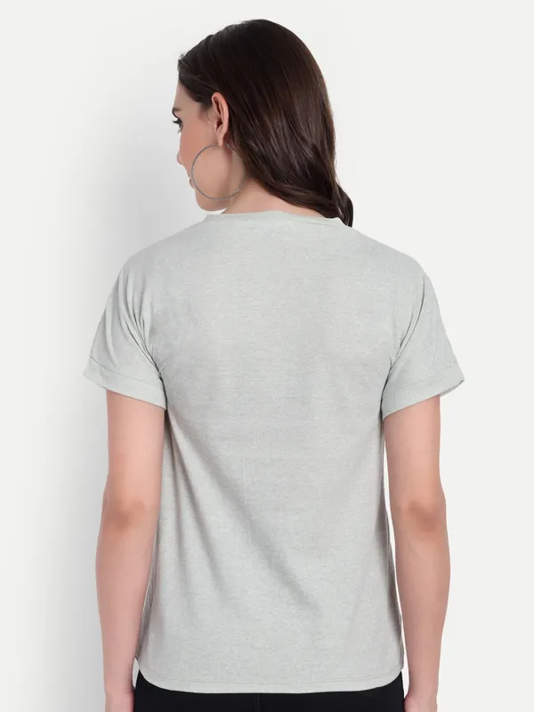 Light_Green_Hosiery_T-Shirt_For_Women