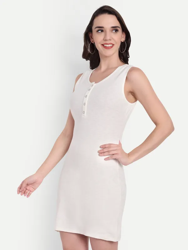 White_Hosiery_Tunic_For_Women