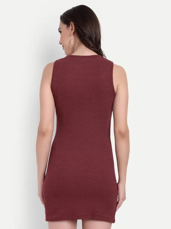 Maroon_Baffle_Tunic_For_Women