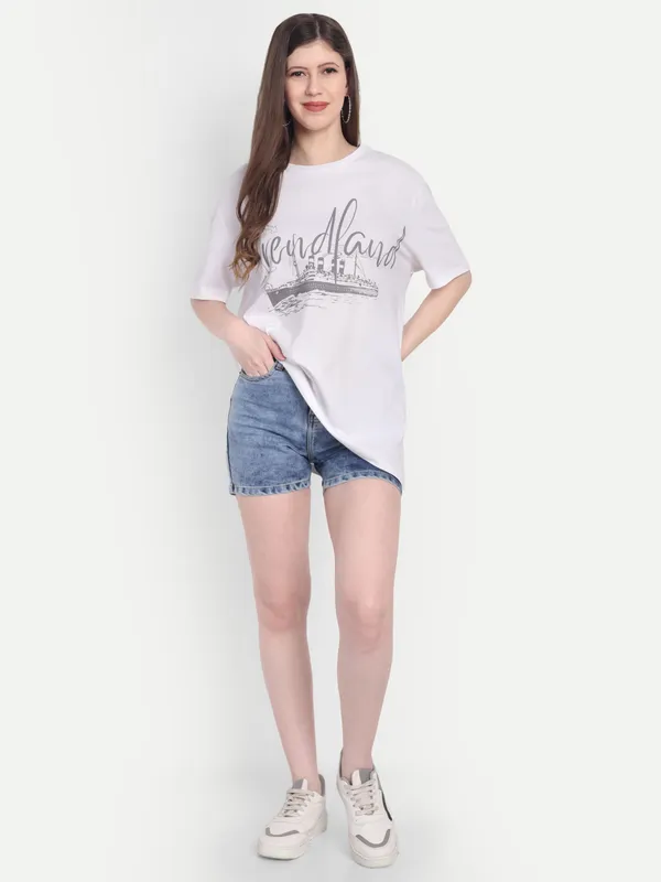 White_Hosiery_T-Shirt_For_Women