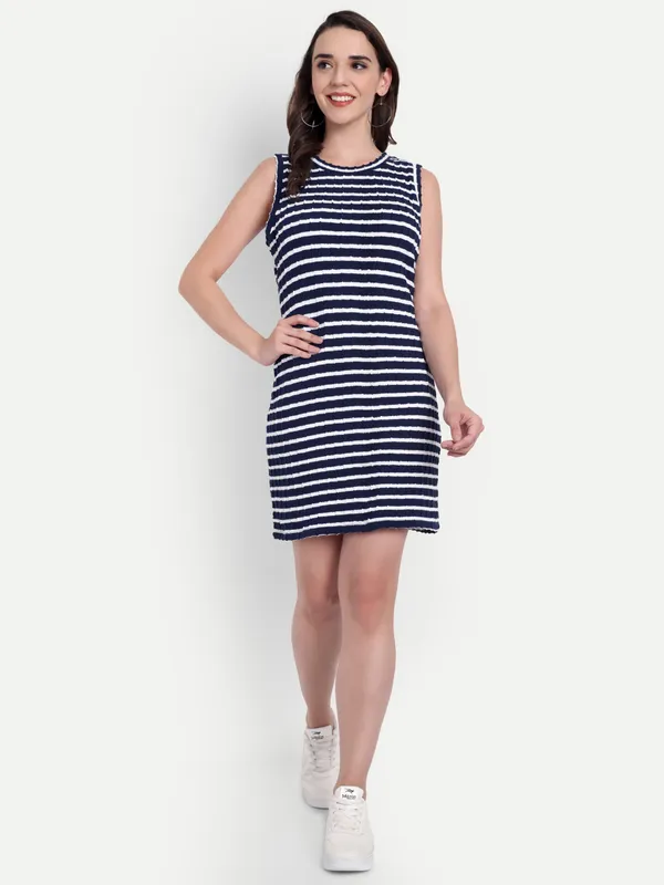 Black_And_White_Hosiery_Tunic_For_Women