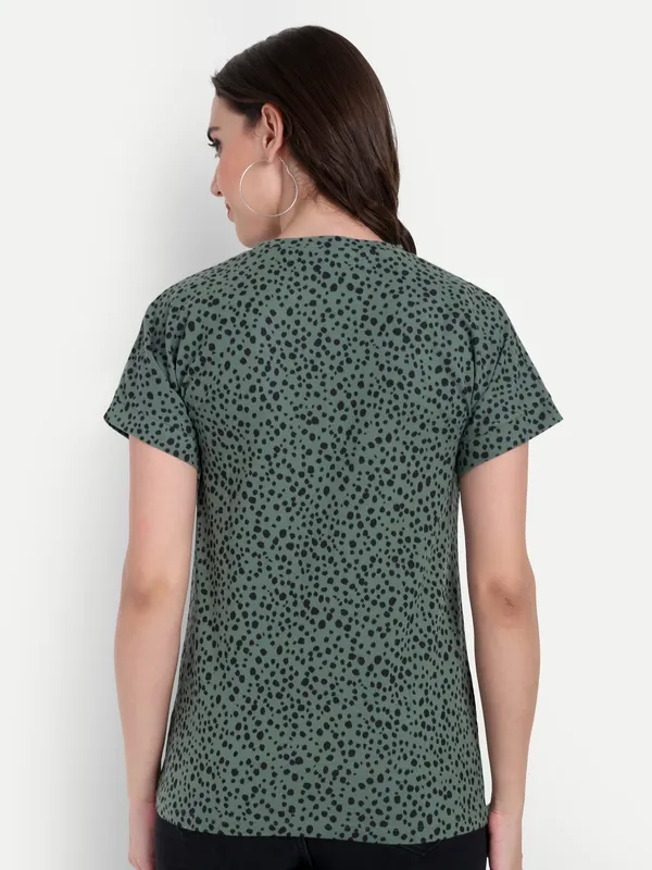 Green_Hosiery_Top_For_Women