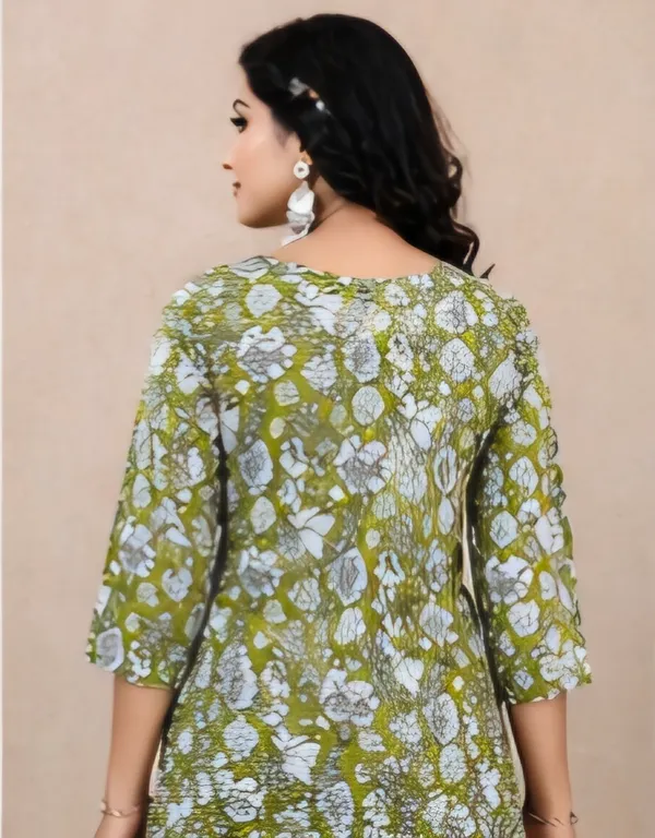 Green_Rayon_Kurti_For_Women