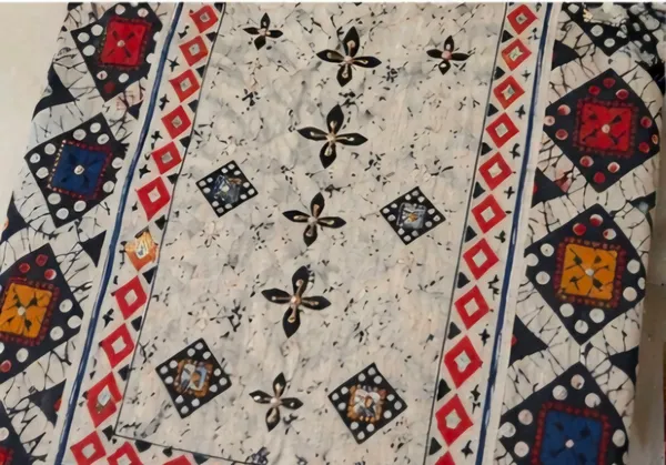Multicolor_Cotton_Unstitched_Suit_Set_For_Women