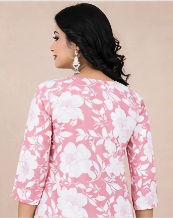 Light_Pink_Rayon_Kurti_For_Women