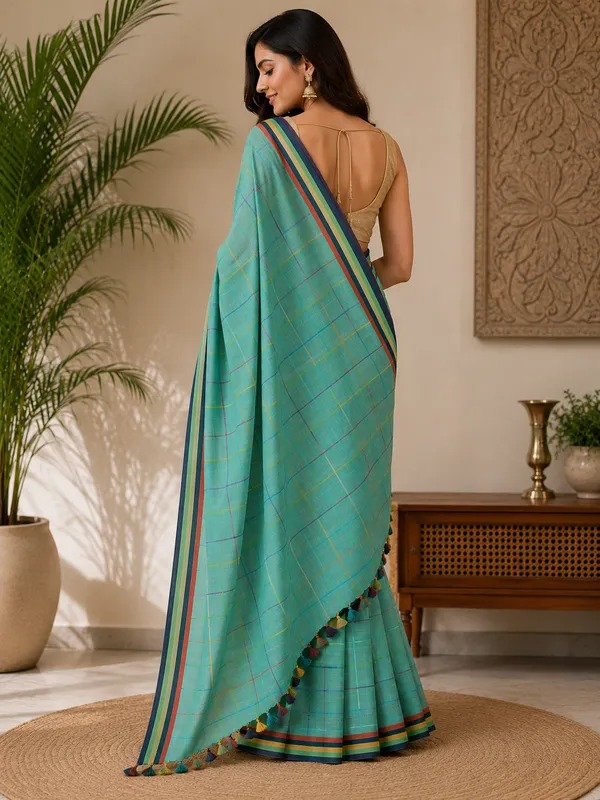 Cotton_Blend_Saree_with_Multicolor_Striped_Border