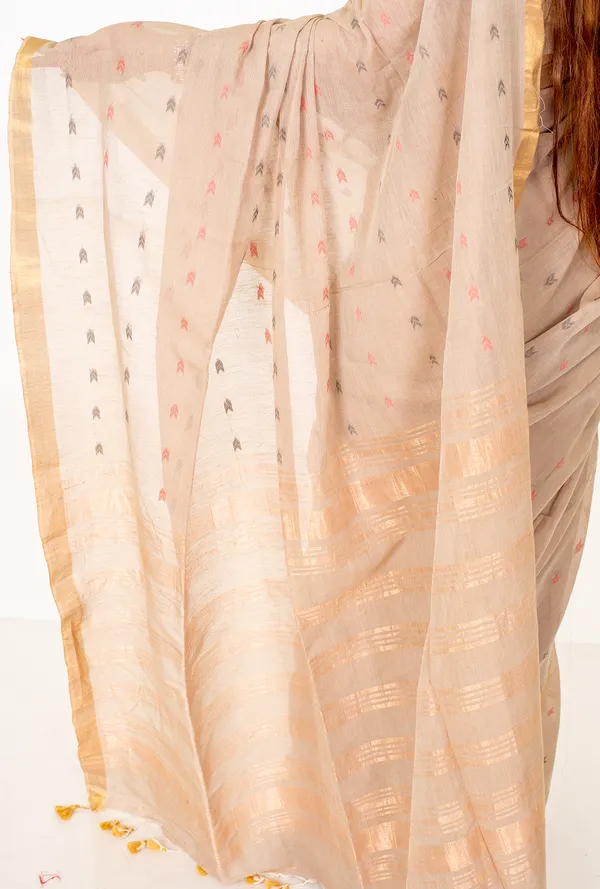 Cotton__grey_Saree_with_Woven_Butti