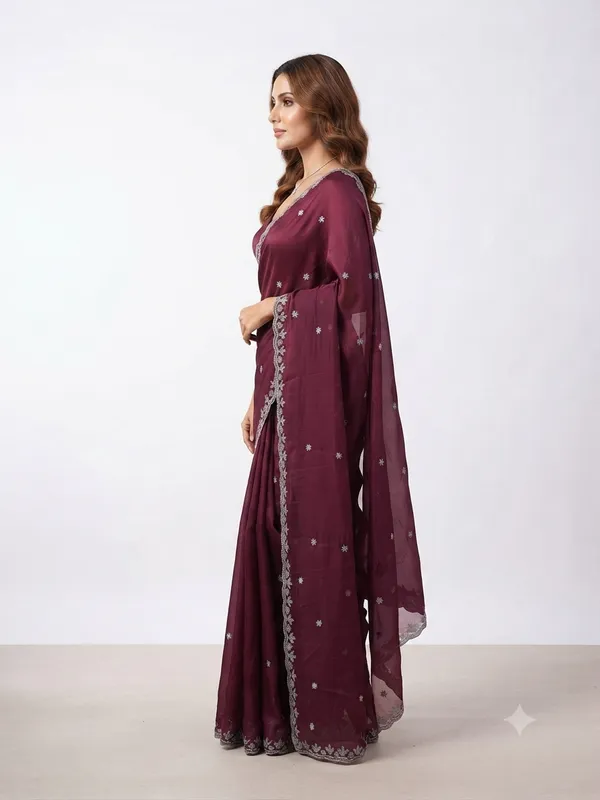 Designer_Saree_with_Delicate_Silver_Floral_Embroidered_Border_and_Subtle_Floral_Butti_Pattern_for_Women