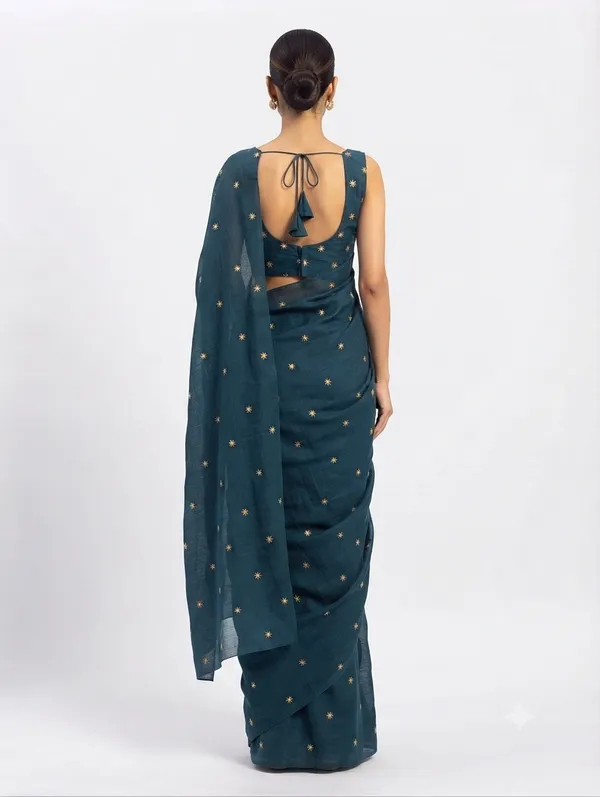 Designer_Saree_with_Elegant_Floral_Traditional_Pattern_for_Women_with_Blouse_Piece