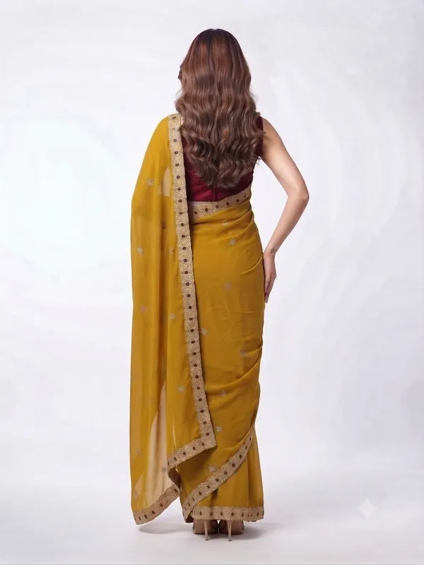 Designer_Saree_with_Intricate_Geometric_Embroidered_Border_and_Delicate_Floral_Butti_Pattern_for_Women