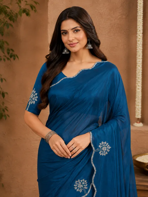 Designer_Saree_with_Intricate_Swarovski_Work