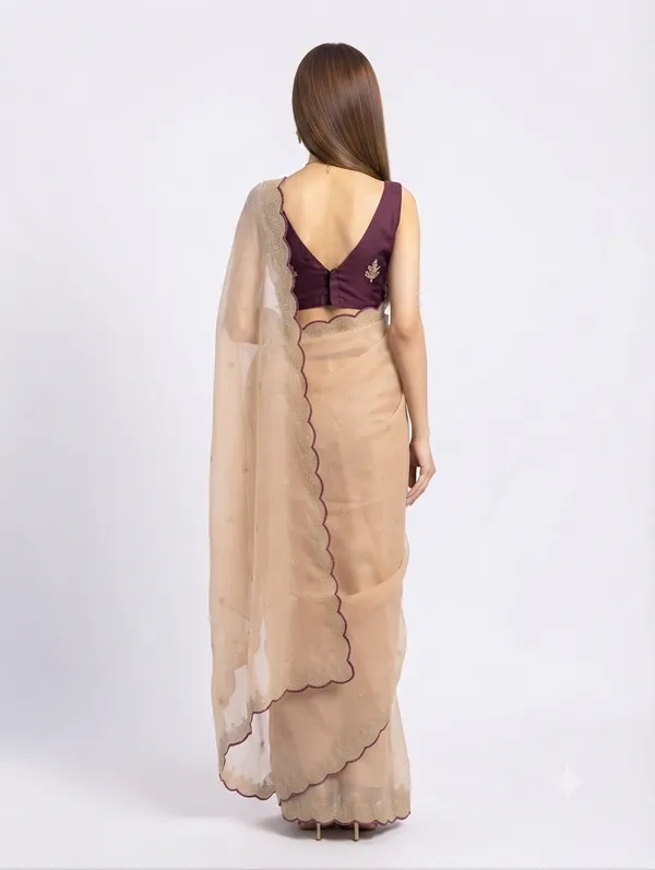 Elegant_Designer_Saree_with_Delicate_Golden_Embellished_Border_and_Subtle_Butti_Pattern_for_Women