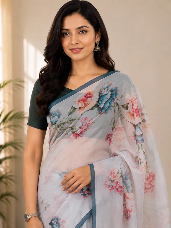 Elegant_Designer_Saree_with_Lace_Border_for_Traditional_&_Special_Occasions