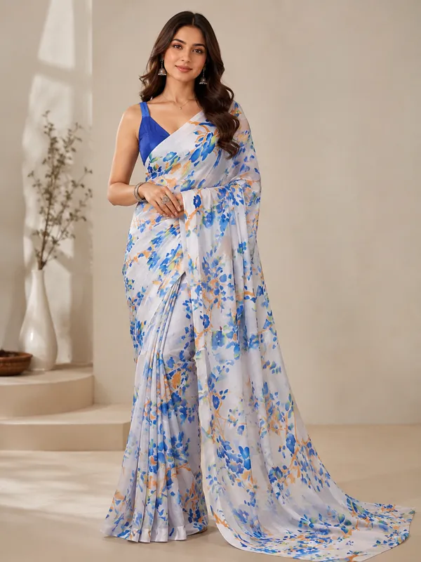 Elegant_White_Floral_Printed_Saree_with_Abstract_Floral_Print_Pattern_for_Women