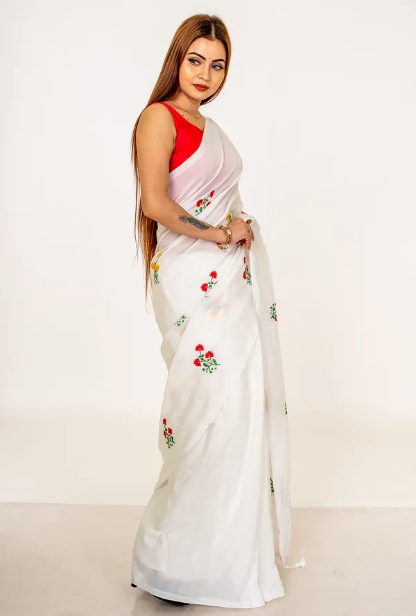 Khadi_Floral_Embroidered_Saree