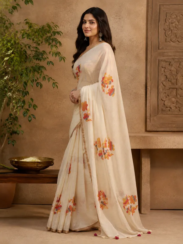 Printed_Designer_Saree_with_Elegant_Copper_Zari_Work