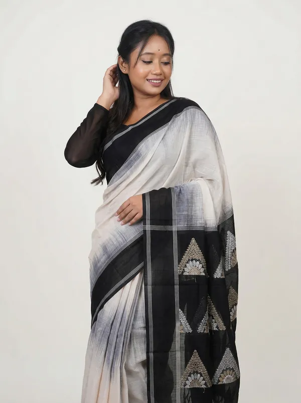 Soft_Cotton_White_Saree_with_Contrast_Black_Border