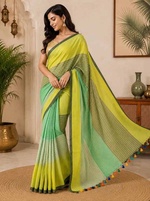 Striped_Cotton_Blend_Saree_with_Multicolor_Tassels